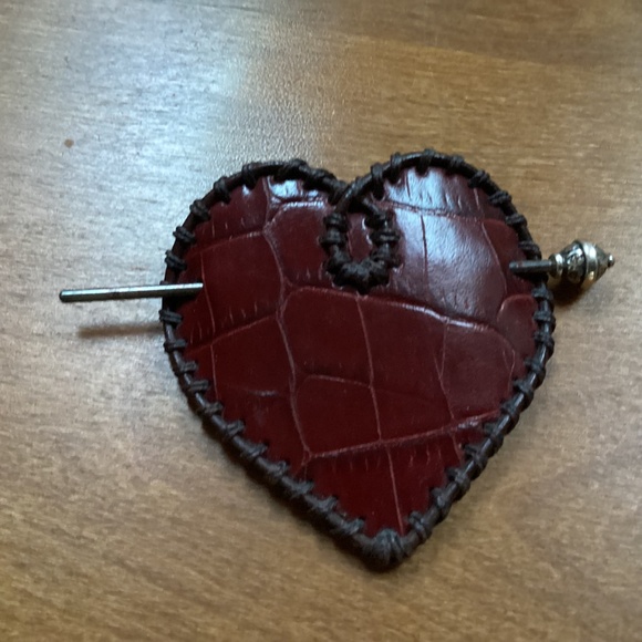 Vintage Rare Find Brighton Leather Heart Shape Accessory main image 6